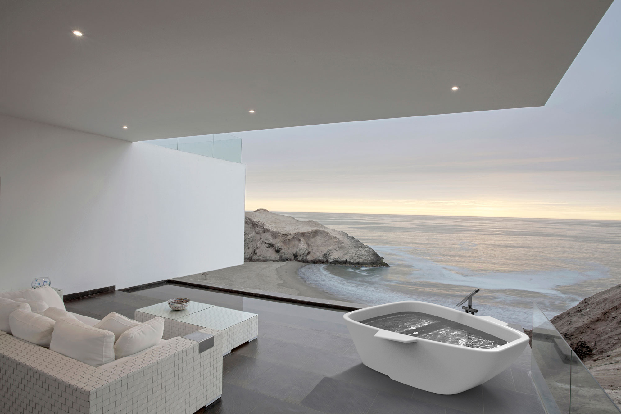 303-154627_MobyDick-ECObath_1